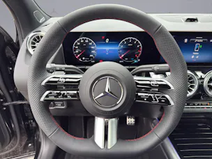 Mercedes-Benz GLA 250 Swiss Star AMG Line 4matic