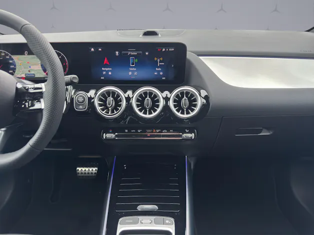 Mercedes-Benz GLA 220 d Swiss Star AMG Line 4matic