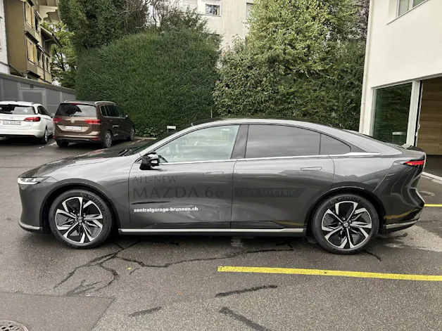 Mazda 6e Takumi