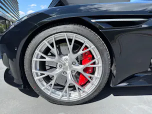 Aston Martin DB12 Coupé 4.0 V8 Bi-Turbo