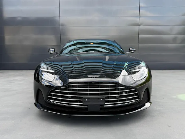 Aston Martin DB12 Coupé 4.0 V8 Bi-Turbo
