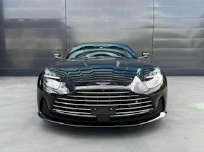 image du véhicule ASTON MARTIN DB12 Coupé 4.0 V8 Bi-Turbo