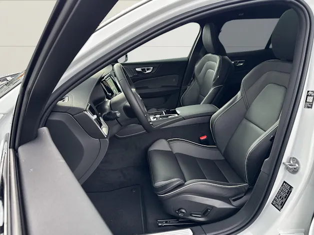 Volvo V60 2.0 T6 TE Ultra Dark eAWD