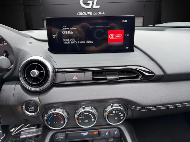 Mazda MX-5 RF Skyactiv-G 132 Exclusive-line