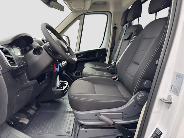 Peugeot Boxer Kab.-Kipper 435 L3 2.2 HDi 140 PS
