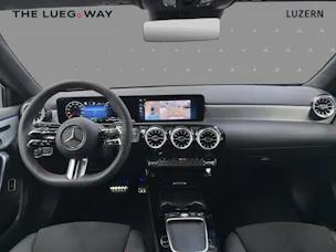 Mercedes-Benz A 250 e with EQ - AMG / DISTRONIC / 360 Grad Kamera / Panorama-Dach