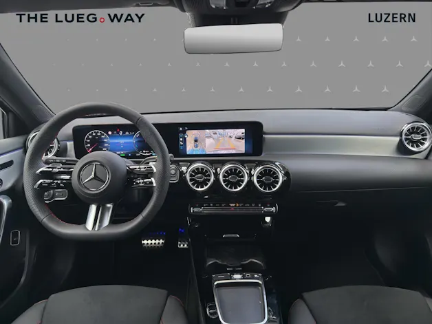 Mercedes-Benz A 250 e with EQ - AMG / DISTRONIC / 360 Grad Kamera / Panorama-Dach
