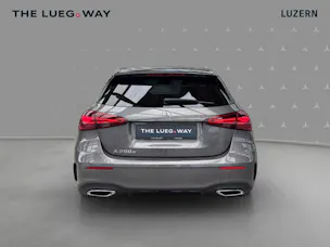 Mercedes-Benz A 250 e with EQ - AMG / DISTRONIC / 360 Grad Kamera / Panorama-Dach