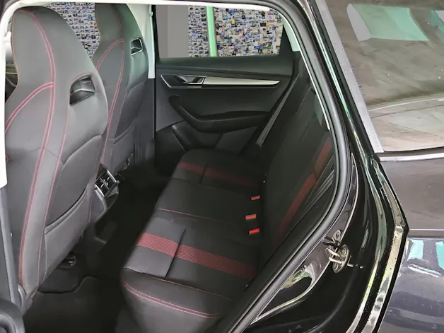 Škoda Karoq 2.0 TDI SCR Style 4x4 DSG
