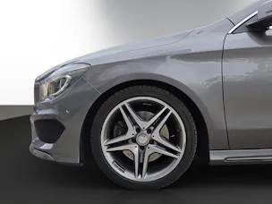 Mercedes-Benz CLA Shooting Brake 250 AMG Line 4Matic 7G-DCT