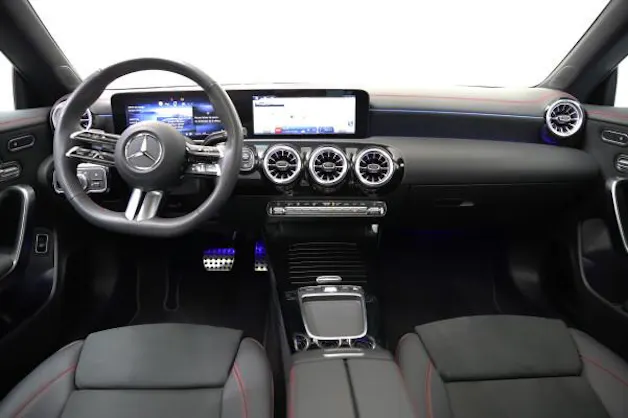 Mercedes-Benz CLA SB 250 8G-DCT 4M