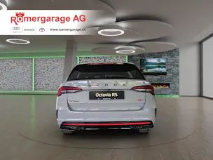 Škoda Octavia Combi 2.0 TSI DSG RS