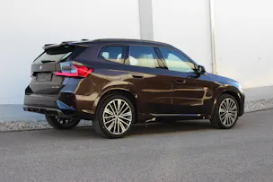 BMW X1 xDrive 23i 48V M Sport Pro Individual MACADAMIA *1.9%-LEASINGAKTION*