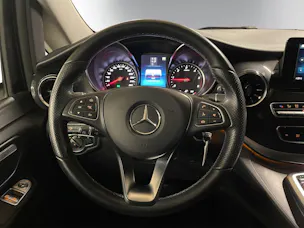 Mercedes-Benz V 220 d L 4Matic
