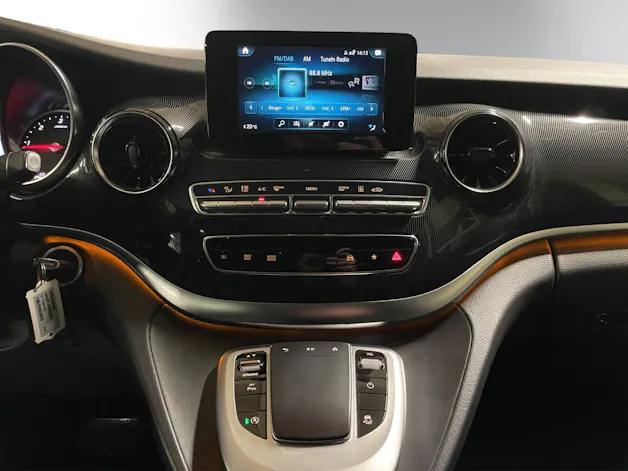 Mercedes-Benz V 220 d L 4Matic