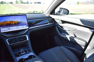 BYD Seal U DM-i Design AWD