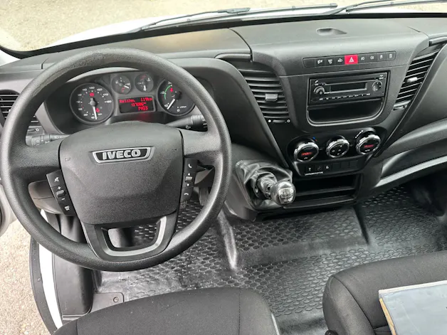 Iveco 35 S 15 Koffer Hebebühne AHK