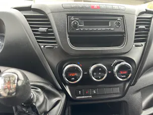 Iveco 35 S 15 Koffer Hebebühne AHK