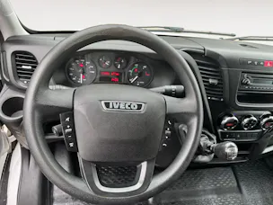 Iveco 35 S 15 Koffer Hebebühne AHK