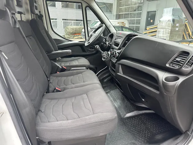 Iveco 35 S 15 Koffer Hebebühne AHK
