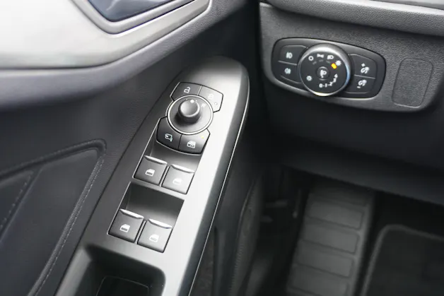 Ford Focus 1.0 MHEV Titanium X Automatic