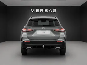 Mercedes-Benz GLA 220d 4Matic 8G-DCTSwiss Star