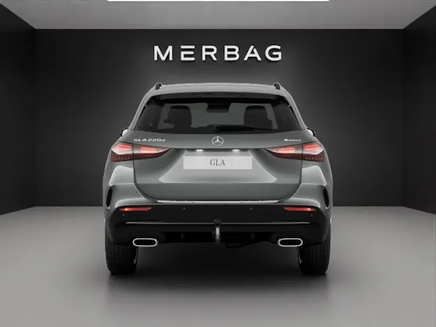 Mercedes-Benz GLA 220d 4Matic 8G-DCTSwiss Star
