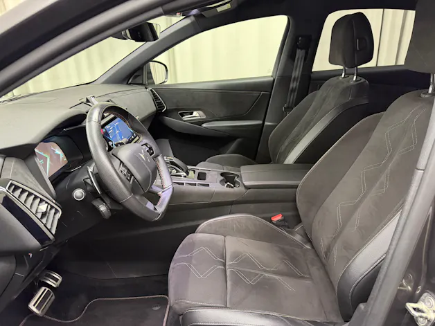 DS Automobiles AUTOMOBILES DS 7 Crossback E-Tense 225 Performance Line+