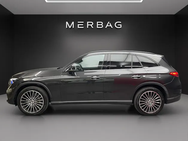 Mercedes-Benz GLC 300 4M AMG Line
