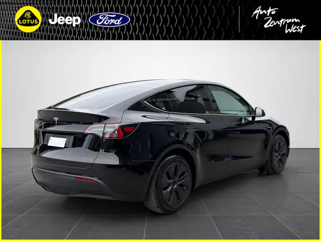 Tesla Model Y RWD