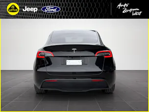 Tesla Model Y RWD