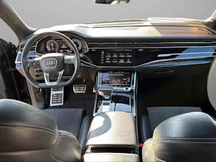 Audi Q8 50 TDI quattro tiptronic