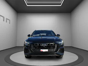 Audi Q8 50 TDI quattro tiptronic