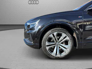 Audi Q8 50 TDI quattro tiptronic