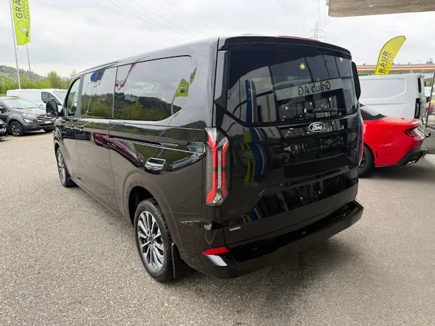 Ford Tourneo Bus 340 L2H1 PHEV TitaniumX