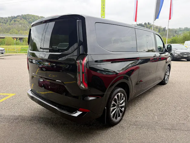 Ford Tourneo Bus 340 L2H1 PHEV TitaniumX