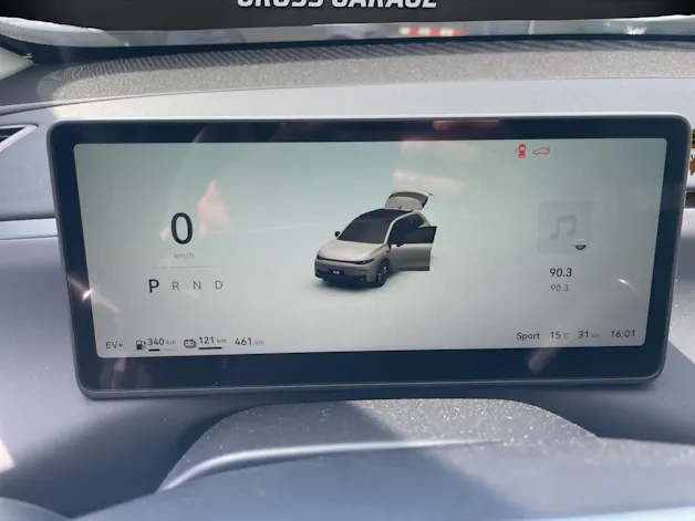 Leapmotor C10 REEV 28kWh Design