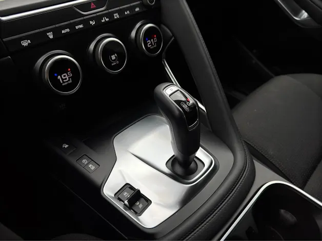 Jaguar E-Pace P200 R-Dynamic AWD Automatik