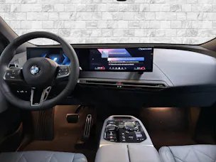 BMW iX xDrive60 M Sport