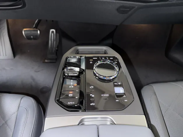 BMW iX xDrive60 M Sport
