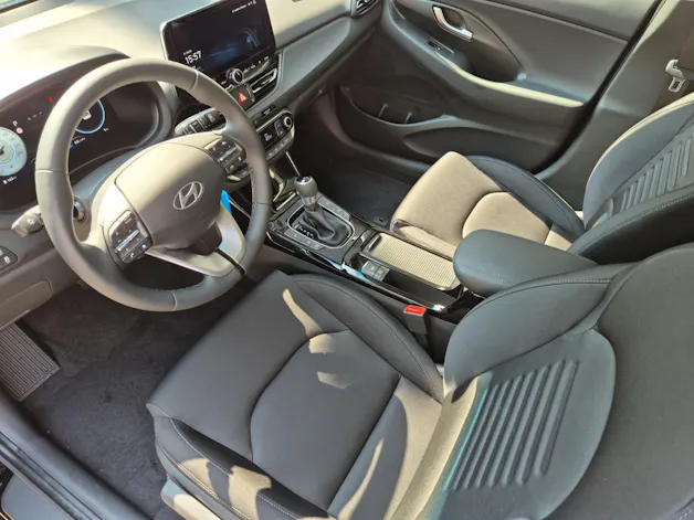 Hyundai i30 1.5 T-GDi Amplia