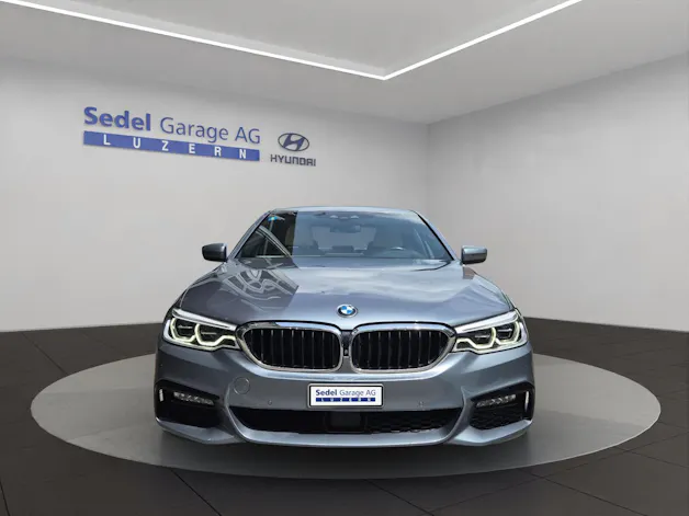 BMW 540i xDrive SAG