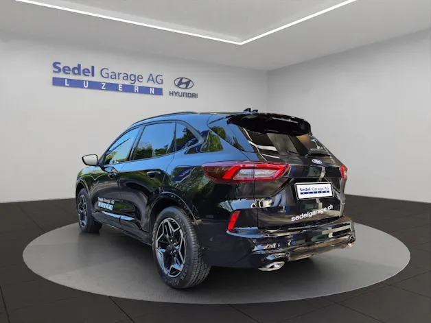 Ford Kuga 2.5 Hybrid ST-Line X 4x4