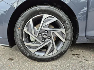 Hyundai i20 1.0 T-GDi Amplia