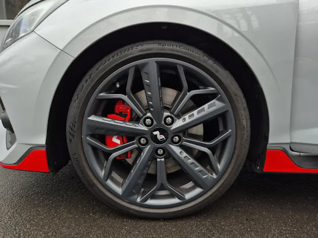 Hyundai i20 N 1.6 T-GDi
