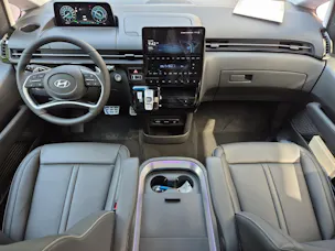 Hyundai Staria Premium 1.6 GDi HEV Vertex