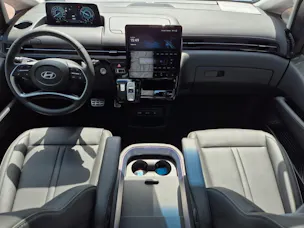 Hyundai Staria Premium 1.6 GDi HEV Vertex
