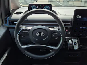 Hyundai Staria Premium 1.6 GDi HEV Vertex