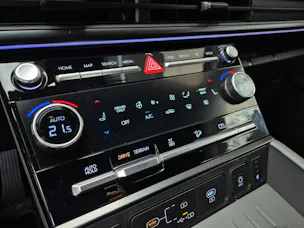 Hyundai Santa Fe 1.6 T-GDi PHEV Calligraphy