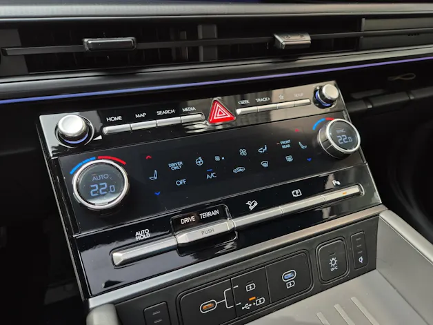 Hyundai Santa Fe 1.6 T-GDi HEV Calligraphy